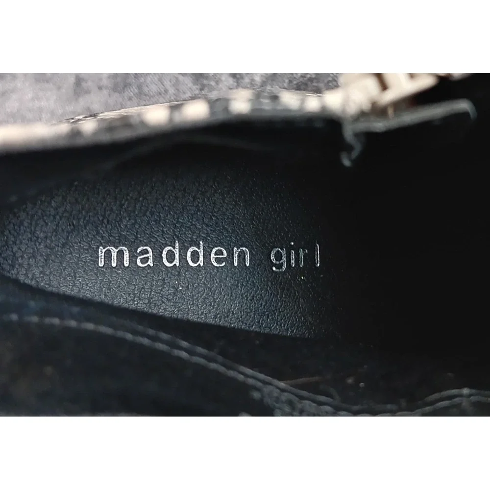 Madden Girl Snakeskin Print Ankle‎ Boots Black Heel Side Zip Size 9.5M